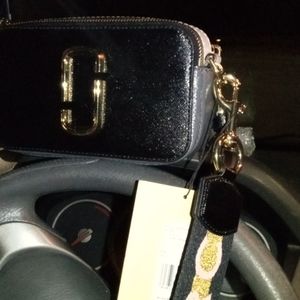 Marc Jacobs (verified) "THE SNAPSHOT"